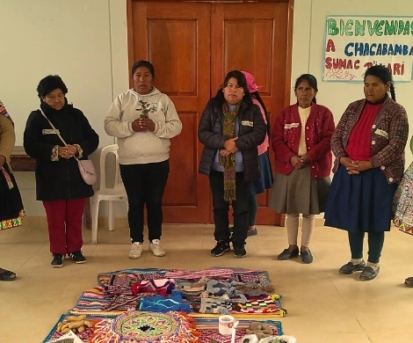 asesoramiento-laboral-movimiento-amhauta-ayuda-mujer
